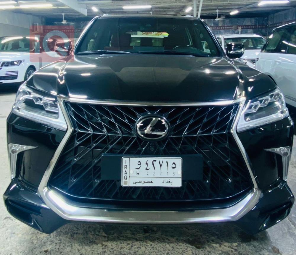 Lexus LX